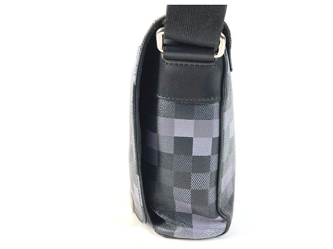 Borsa a Spalla Louis Vuitton N40072 Damier Graphite Pixel District PM Nero - vista 3