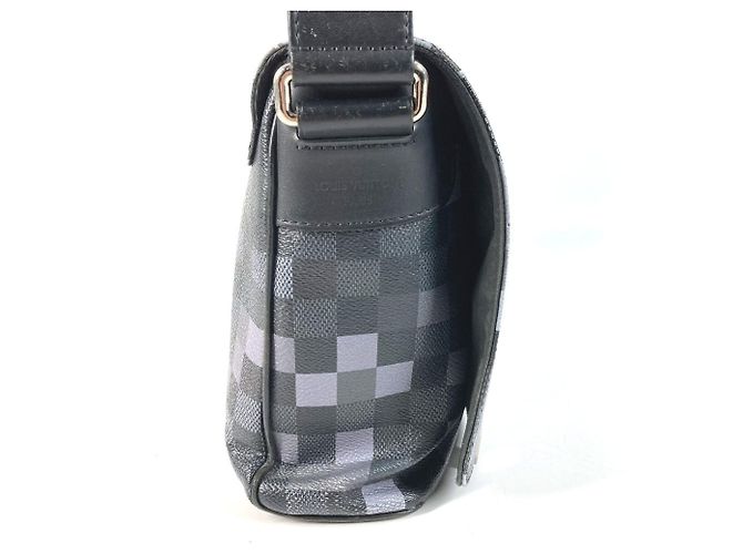 Borsa a Spalla Louis Vuitton N40072 Damier Graphite Pixel District PM Nero - vista 4