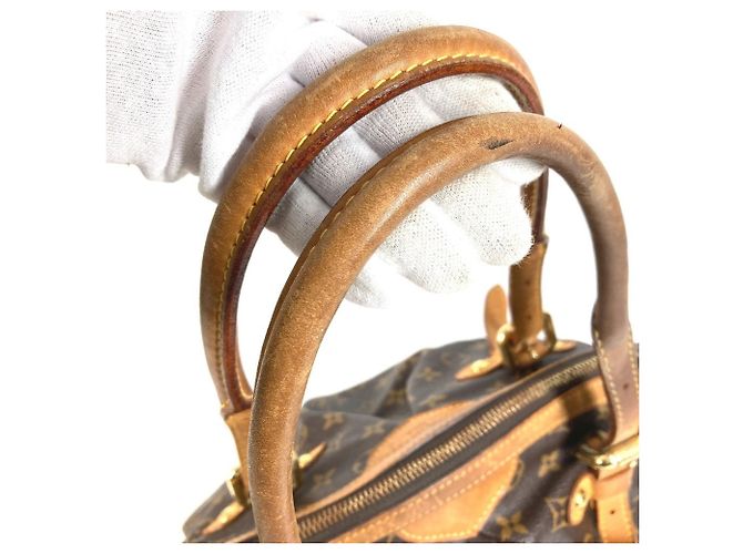 Borsa a Spalla Louis Vuitton Monogram Tivoli GM Marrone - vista 9