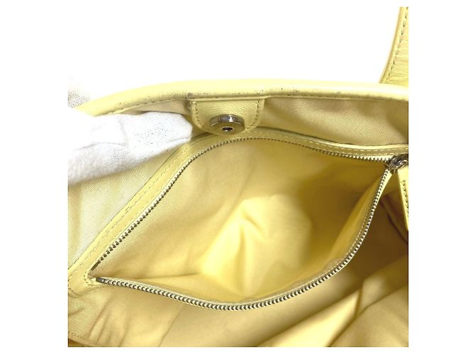 Christian Dior Dior Cannage gesteppte Logo-Tasche Gelb - Ansicht 16