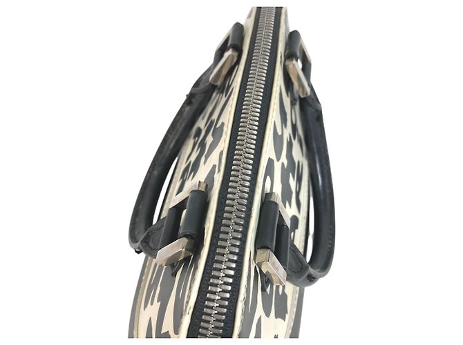 Borsa Tote Louis Vuitton Graffiti Alma PM Nero Bianco - vista 7