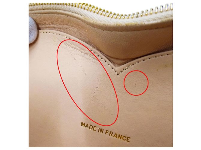 Borsa Vanity Chanel Matelassé Enamel Heart Beige - vista 16