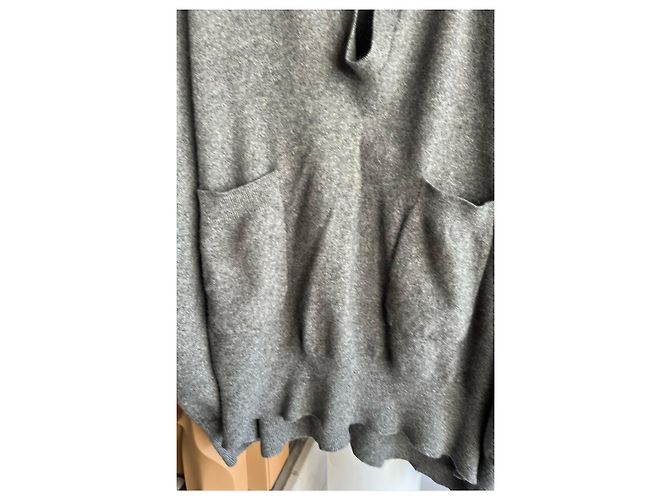 Brunello Cucinelli Kaschmir-Poncho in Grau - Ansicht 3