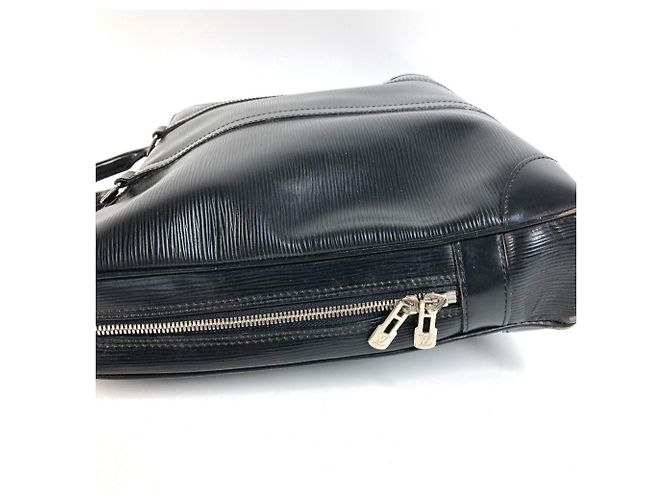 Borsa Louis Vuitton Epi Porte Documents Voyage Nero - vista 10