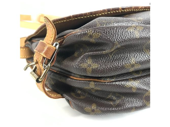 Borsa Louis Vuitton Monogram Saumur 30 Flap Marrone - vista 7
