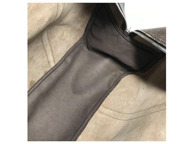 Borsa da Viaggio Louis Vuitton Taiga Kendall PM Marrone - vista 15