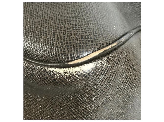 Borsa da Viaggio Louis Vuitton Taiga Kendall PM Marrone - vista 9