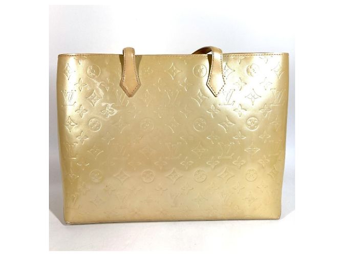 Borsa Louis Vuitton Monogram Vernis Wilshire MM Beige - vista 2