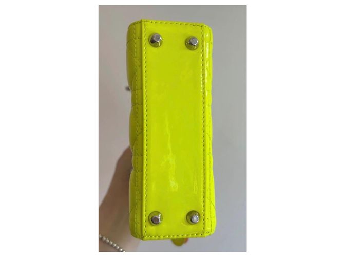 Dior Borsa Lady Dior Micro Edizione Limitata Giallo Neon - vista 6