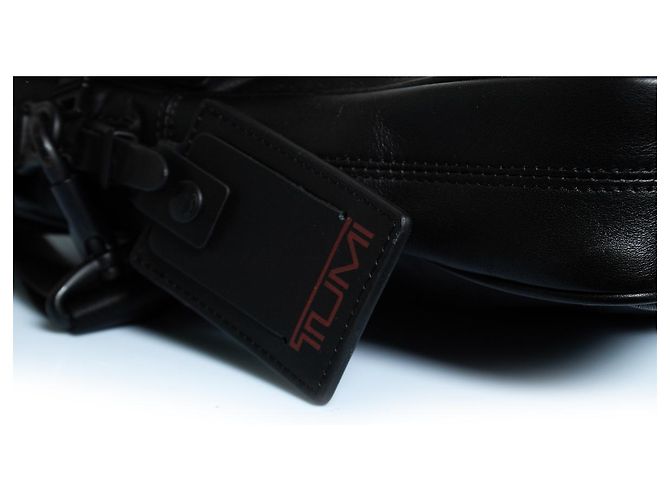 Tumi, sac porte-documents Alpha slim flap en cuir Noir - vue 10