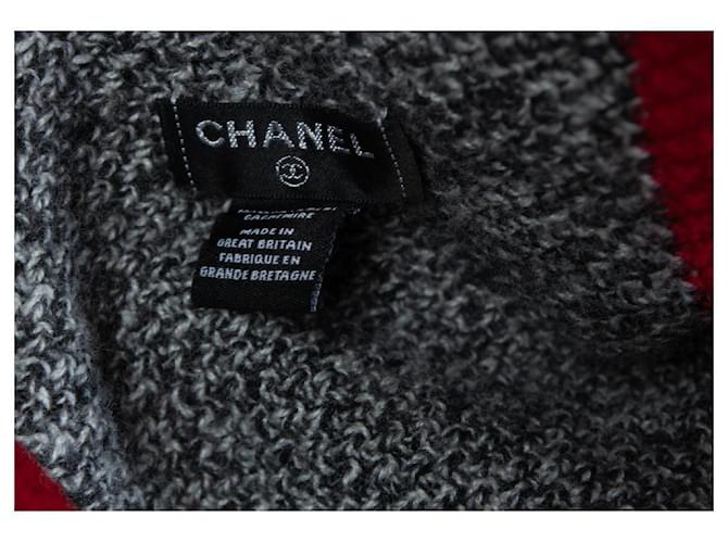 Chanel, Sciarpa oversize in cashmere con logo CC Grigio - vista 3