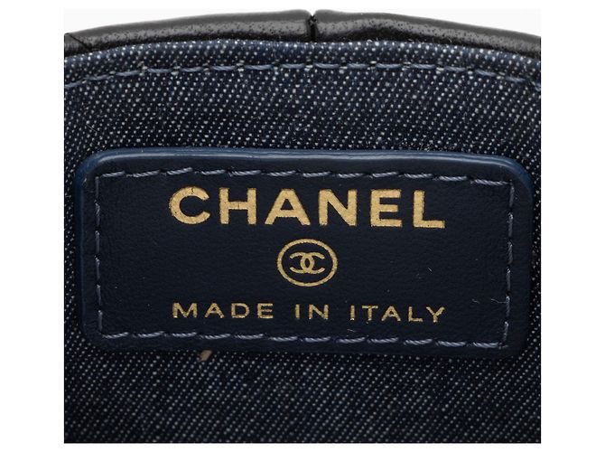 Beauty case Chanel in agnello e resina con catena elegante Nero - vista 8