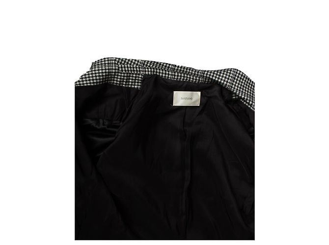 Autre Marque Suistudio, Karo-Trenchcoat in Schwarz-Weiß - Ansicht 6