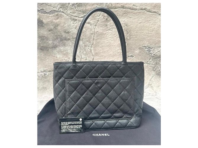 Chanel Borsa Shopper in Pelle Caviar Trapuntata Nera Nero - vista 2
