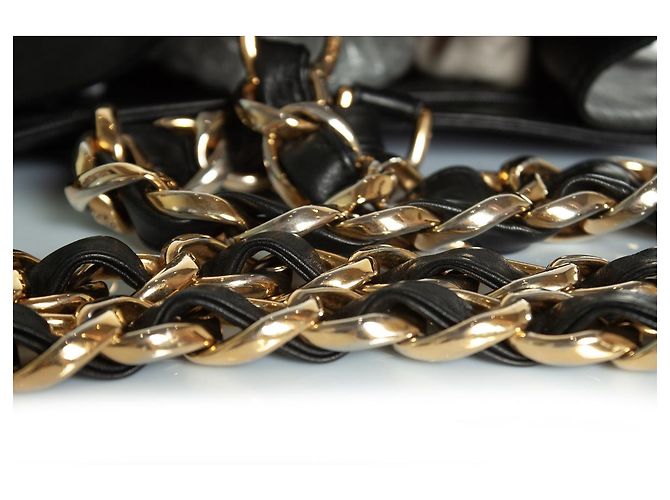 Chanel, Grand shopper in pelle di agnello nera Nero - vista 9