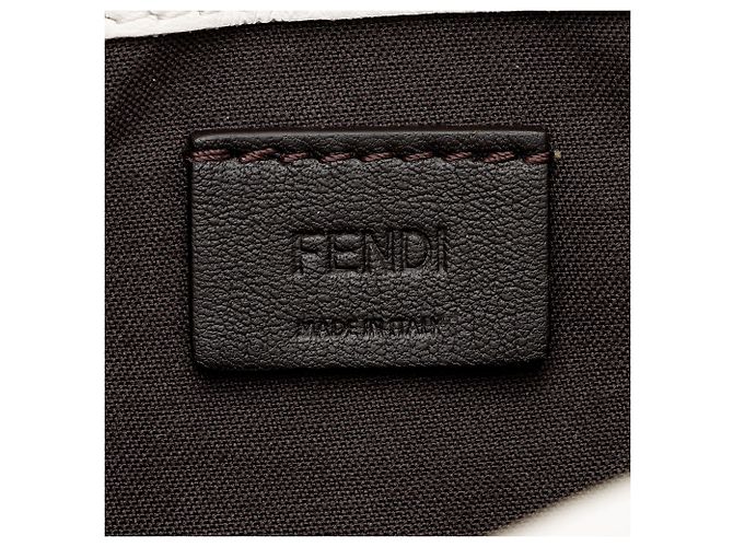 Mini bolsa de ombro Baguette 1974 em couro com relevo FF Fendi Branco - vista 8