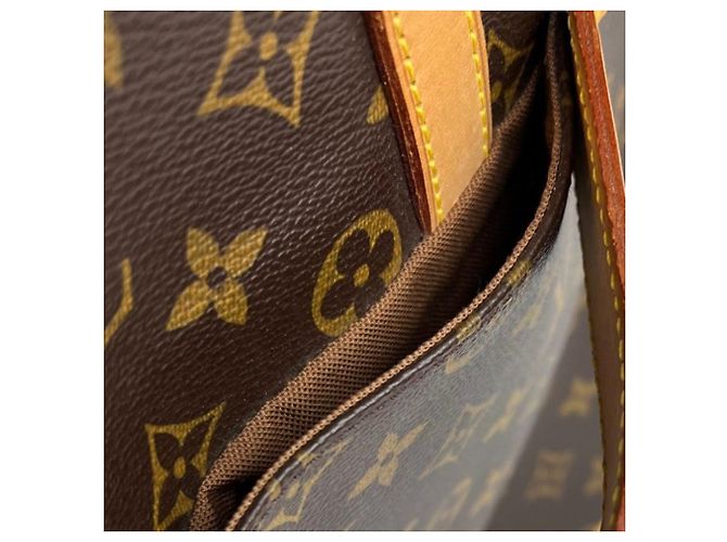 Louis Vuitton Porte Documents Pegase Monogram Valigetta Marrone - vista 4