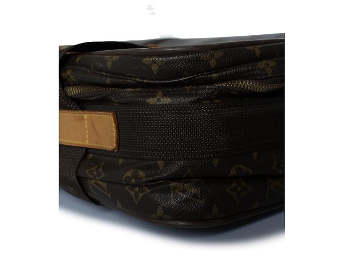 Louis Vuitton, valigia satellite in tela Monogram Marrone - vista 10