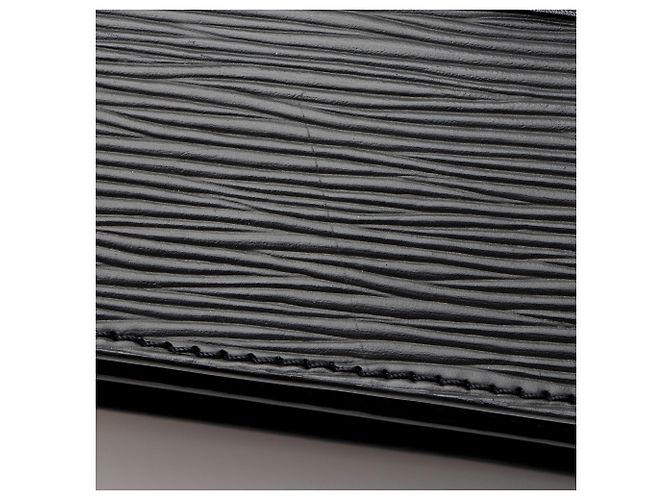 Louis Vuitton Epi Leather Trunk Clutch Black - view 10