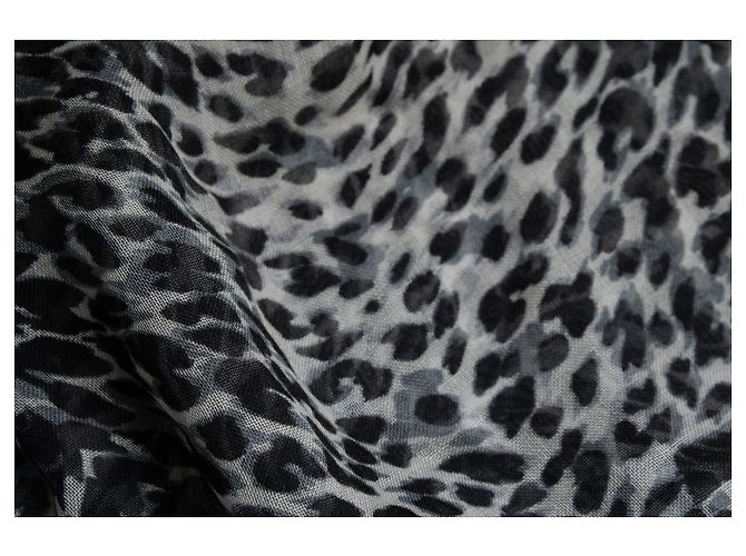 Saint Laurent, leopard printed square scarf Multiple colors - view 4
