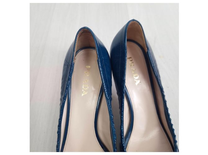 Prada Décolleté open toe in pelle blu petrolio - vista 4