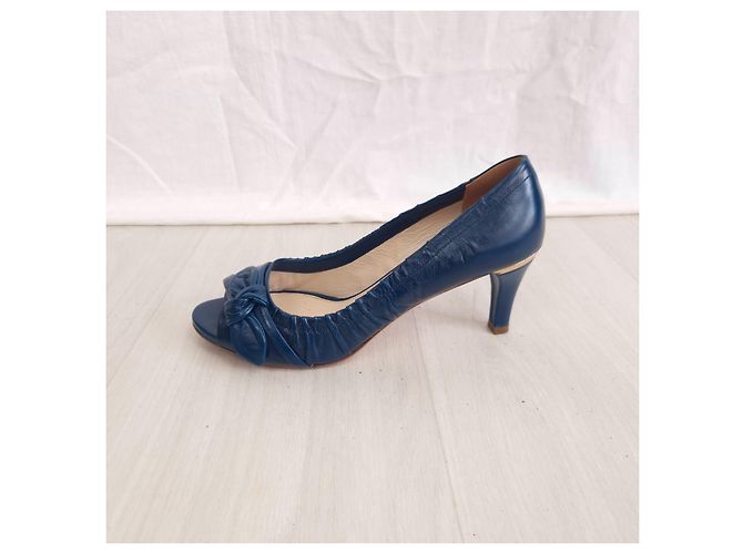 Prada Décolleté open toe in pelle blu petrolio - vista 8