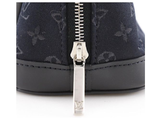 Borsa a mano Louis Vuitton Little Alma Monogram Nero - vista 11