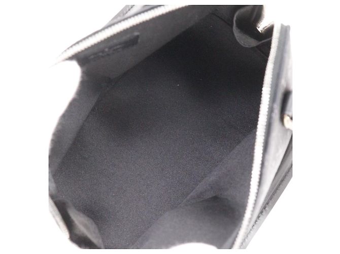 Borsa a mano Louis Vuitton Little Alma Monogram Nero - vista 9
