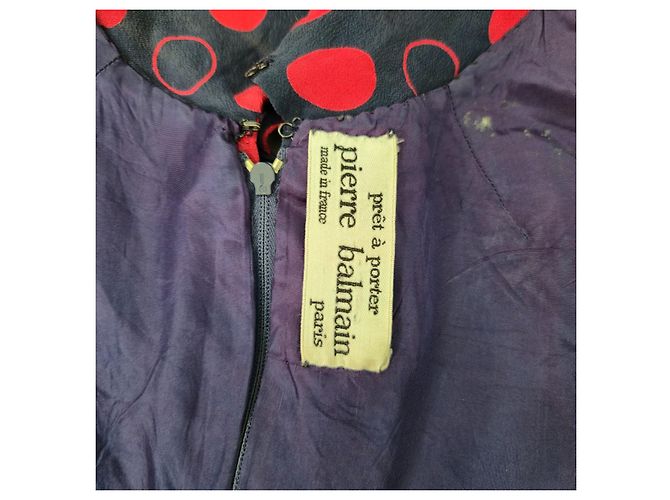 Pierre Balmain Set Vintage Gonna e Camicetta in Seta a Pois Rossi Rosso Blu scuro - vista 3