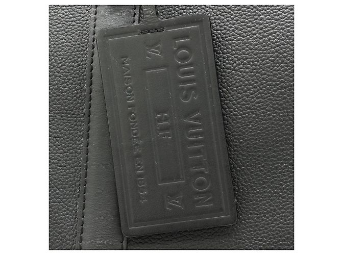 Borsa Louis Vuitton LV Aerogram Lockit Nero - vista 5