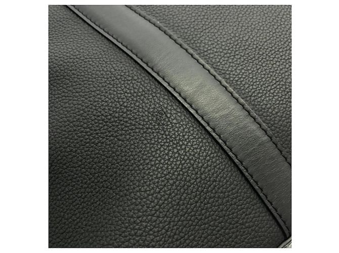Borsa Louis Vuitton LV Aerogram Lockit Nero - vista 8