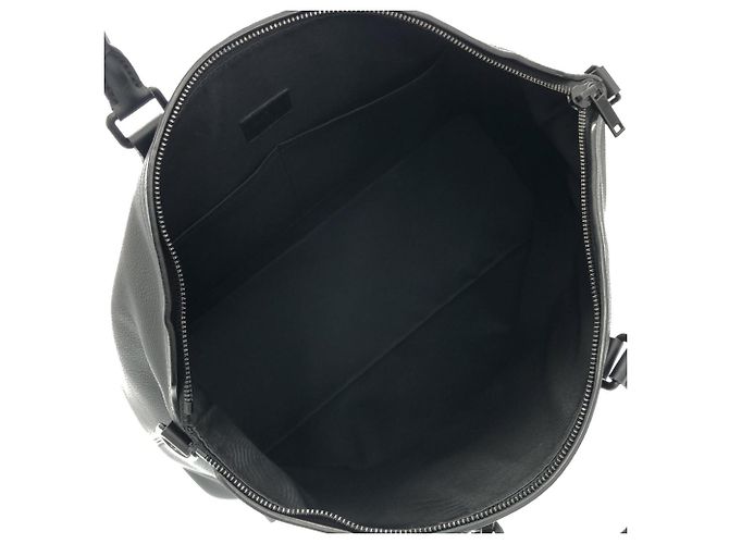 Borsa Louis Vuitton LV Aerogram Lockit Nero - vista 9