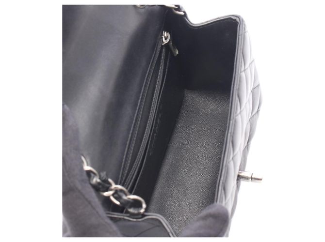 Borsa a Spalla Chanel Mini Matelassé Nero - vista 3
