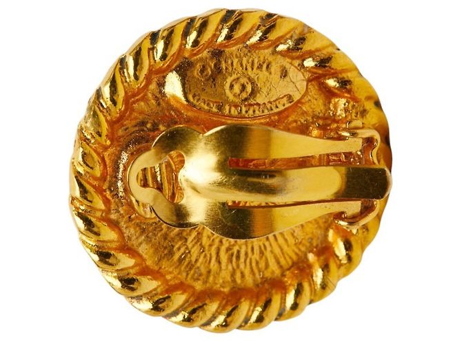 Orecchini a clip rotondi Chanel Coco Mark Marrone D'oro - vista 4