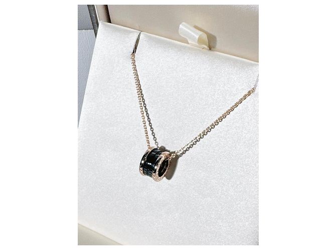 Bulgari Collana Bvlgari B.zero1 in ceramica nera e oro rosa 18k D'oro - vista 5