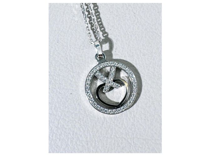 Collana Chaumet Beautiful in Platino e Diamanti Argento - vista 3