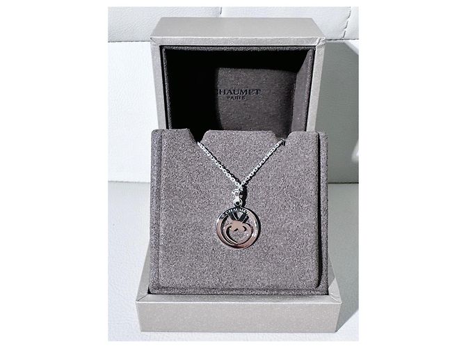 Collana Chaumet Beautiful in Platino e Diamanti Argento - vista 7