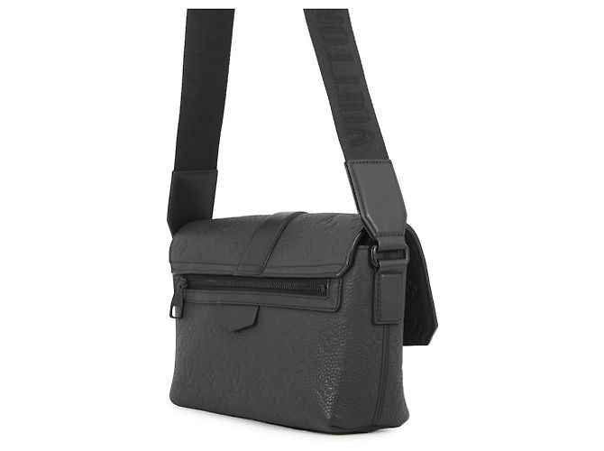 Borsa a tracolla Louis Vuitton Monogram Taurillon S Cape Nero - vista 2