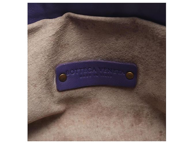 Bottega Veneta Purple Intrecciato Shoulder Bag - view 4