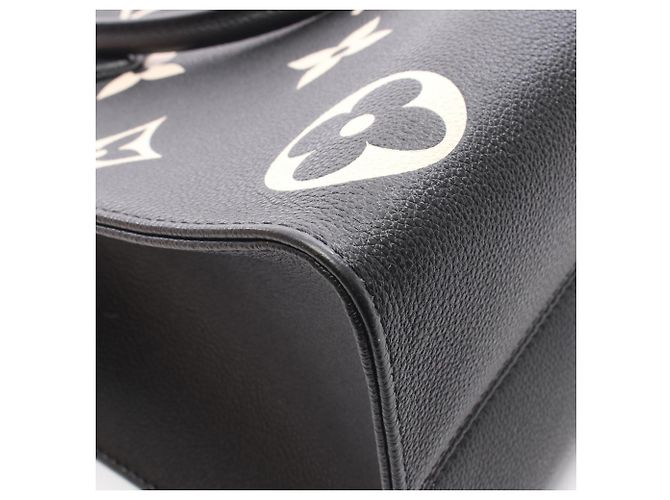 Borsa Tote Louis Vuitton OnTheGo MM Bicolor Nero Beige - vista 5