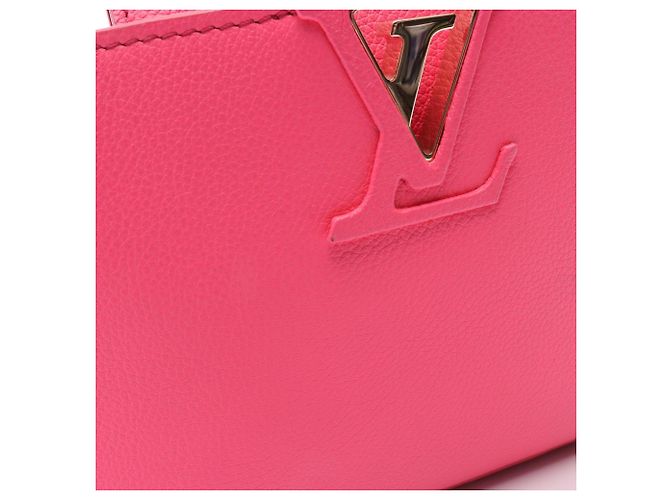 Louis Vuitton Capucines Mini 2-Way Handbag Pink - view 10