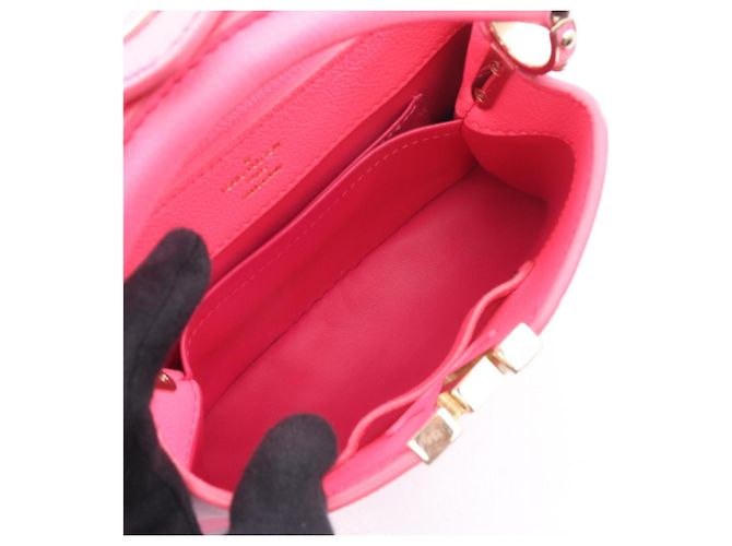 Louis Vuitton Capucines Mini 2-Way Handbag Pink - view 3