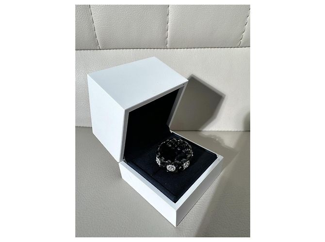 De Beers Enchant Lotus Ring Schwarze Keramik Platin Diamant - Ansicht 4