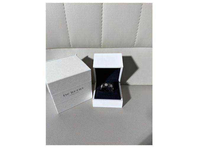 De Beers Enchant Lotus Ring Schwarze Keramik Platin Diamant - Ansicht 5