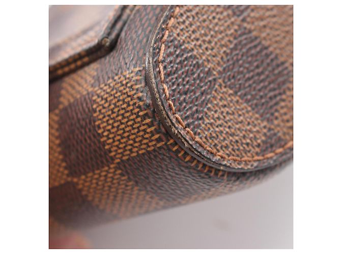 Riñonera Louis Vuitton Geronimos Castaño - vista 10