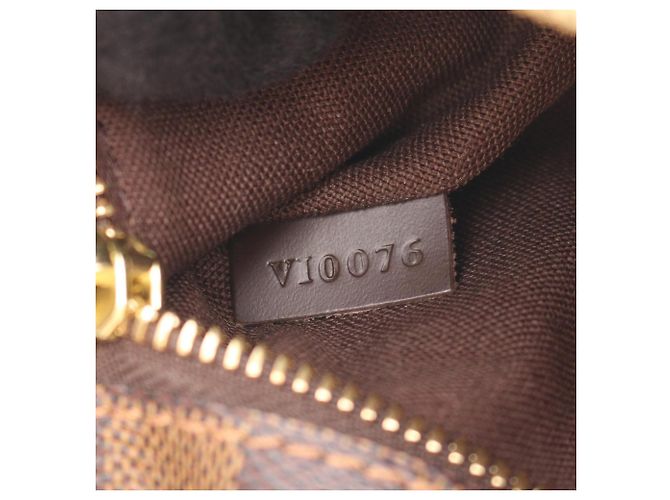 Louis Vuitton Melville Damier Ebene Bumbag Marrone - vista 5