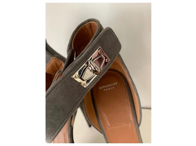 Sandali Givenchy Shark Lock Scamosciati Grigio - vista 3