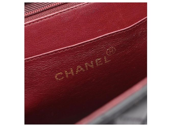 Bolsa de Ombro Chanel Black Lambskin Large Matelassé 34 Preto - vista 4