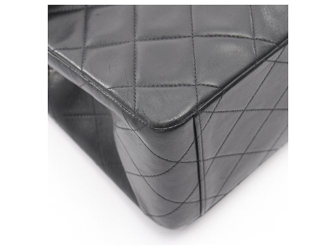 Bolsa de Ombro Chanel Black Lambskin Large Matelassé 34 Preto - vista 6