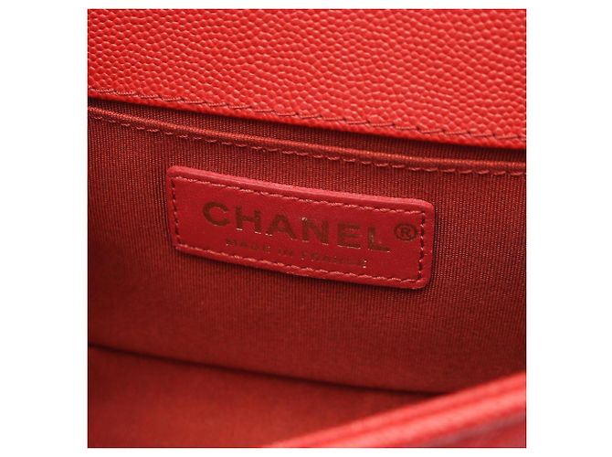 Borsa a tracolla Chanel Boy Small Chevron V-stitch Rosso - vista 4